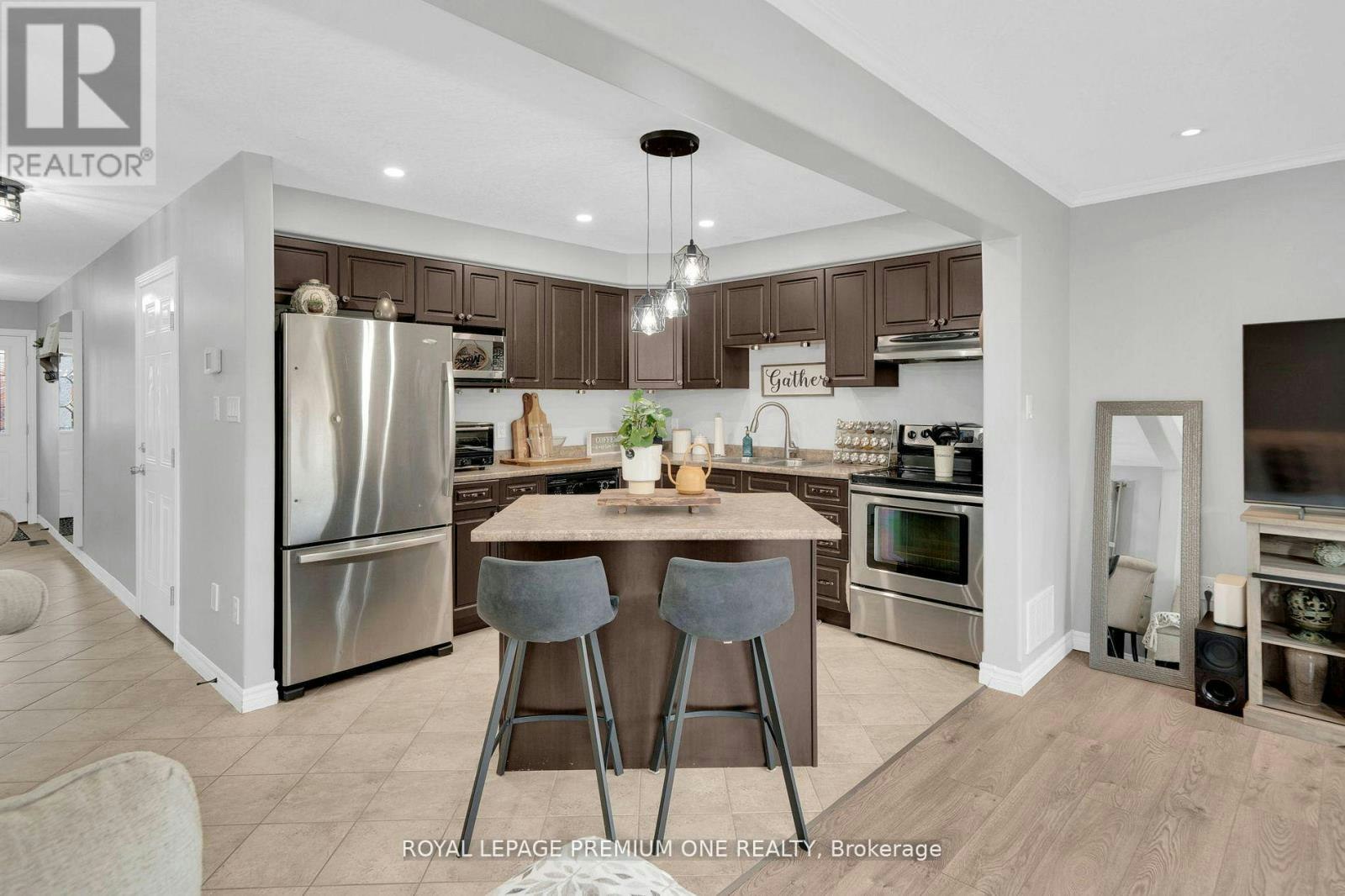 31 Stevenson Street, Essa, ON, L0M 1B6 - 13