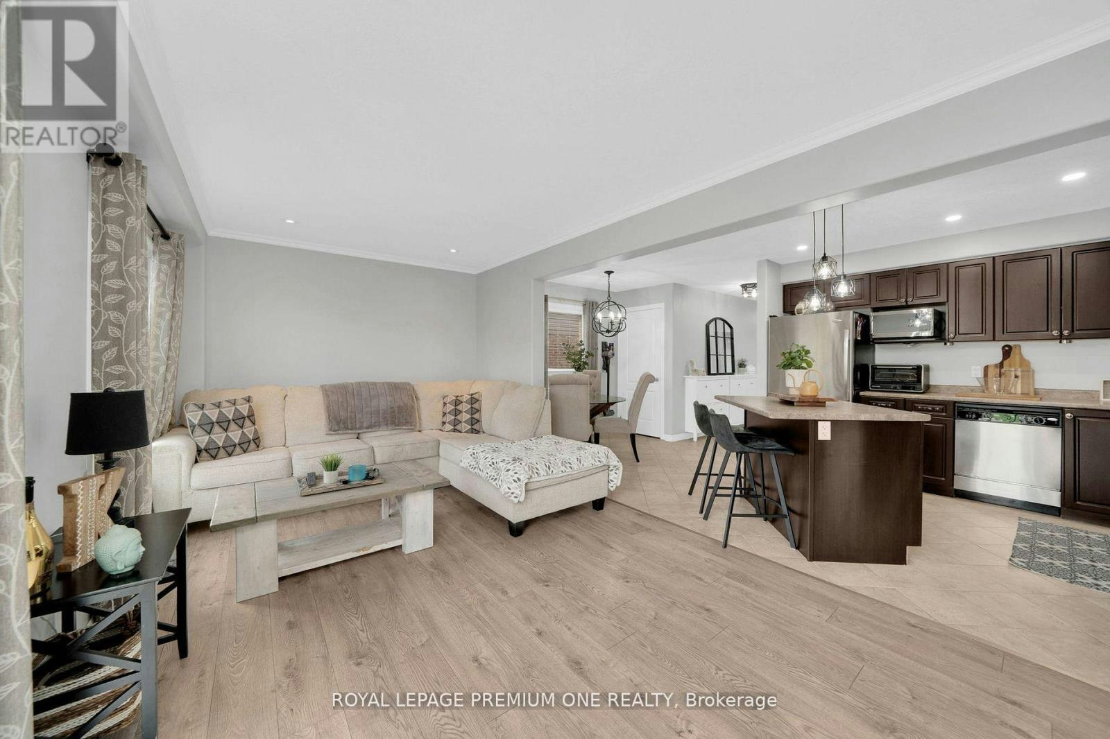 31 Stevenson Street, Essa, ON, L0M 1B6 - 17