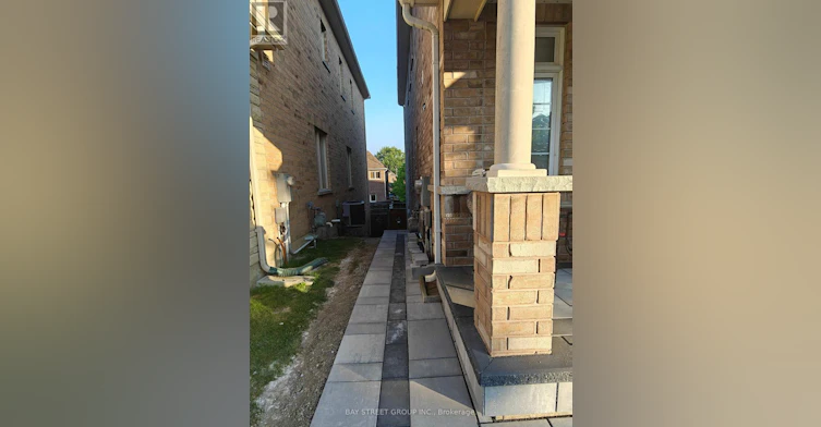 80 Bush Ridges Avenue, Richmond Hill, ON, L4E 0N6 - 3