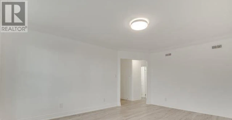 3-148 Portland Street, Toronto, ON, M8Y 1B2 - 3