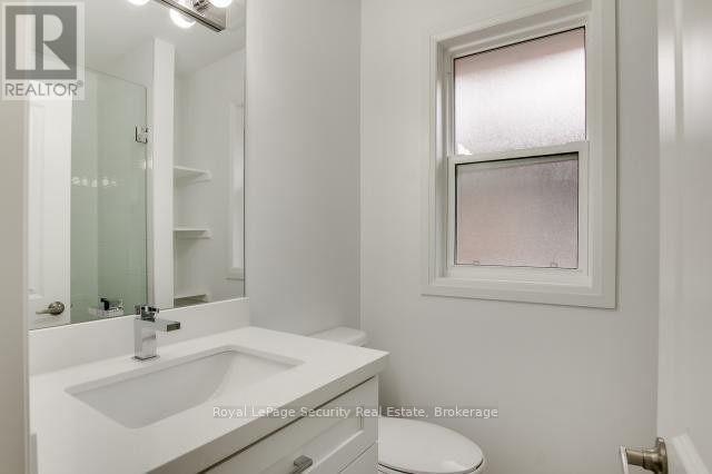 3-148 Portland Street, Toronto, ON, M8Y 1B2 - 9