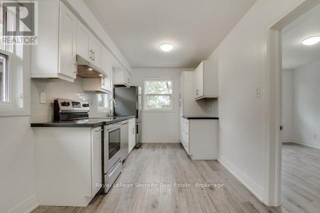 3-148 Portland Street, Toronto, ON, M8Y 1B2 - 5