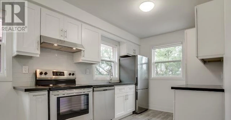 3-148 Portland Street, Toronto, ON, M8Y 1B2 - 8