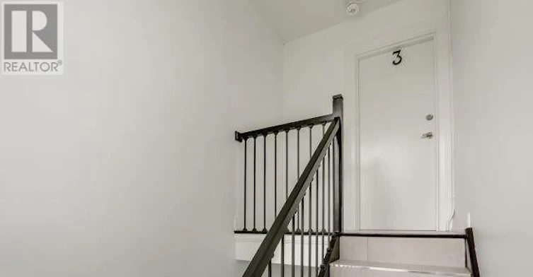 3-148 Portland Street, Toronto, ON, M8Y 1B2 - 2