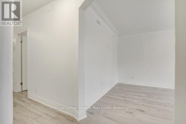 3-148 Portland Street, Toronto, ON, M8Y 1B2 - 14