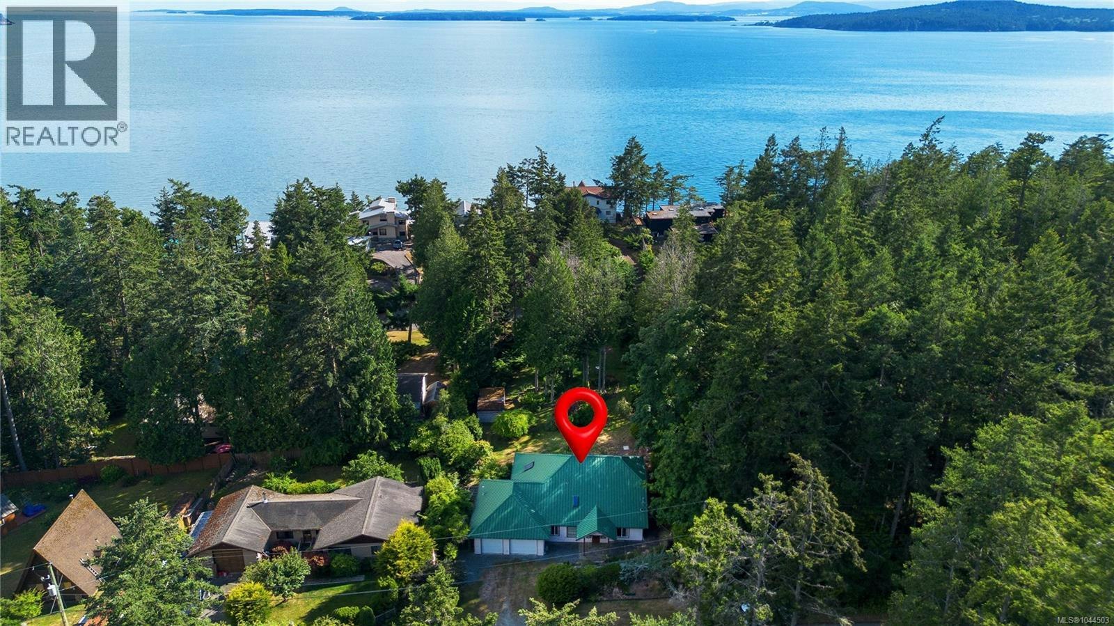7905 Plumper Way, Pender Island, BC, V0N 2M2