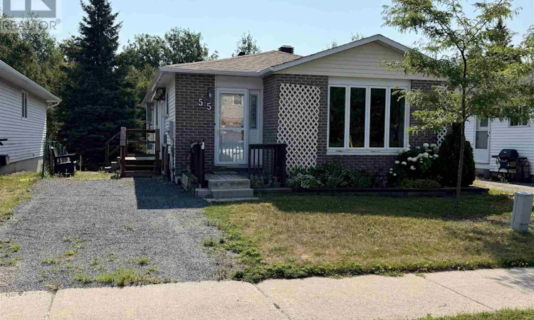 55 Esten Drive S