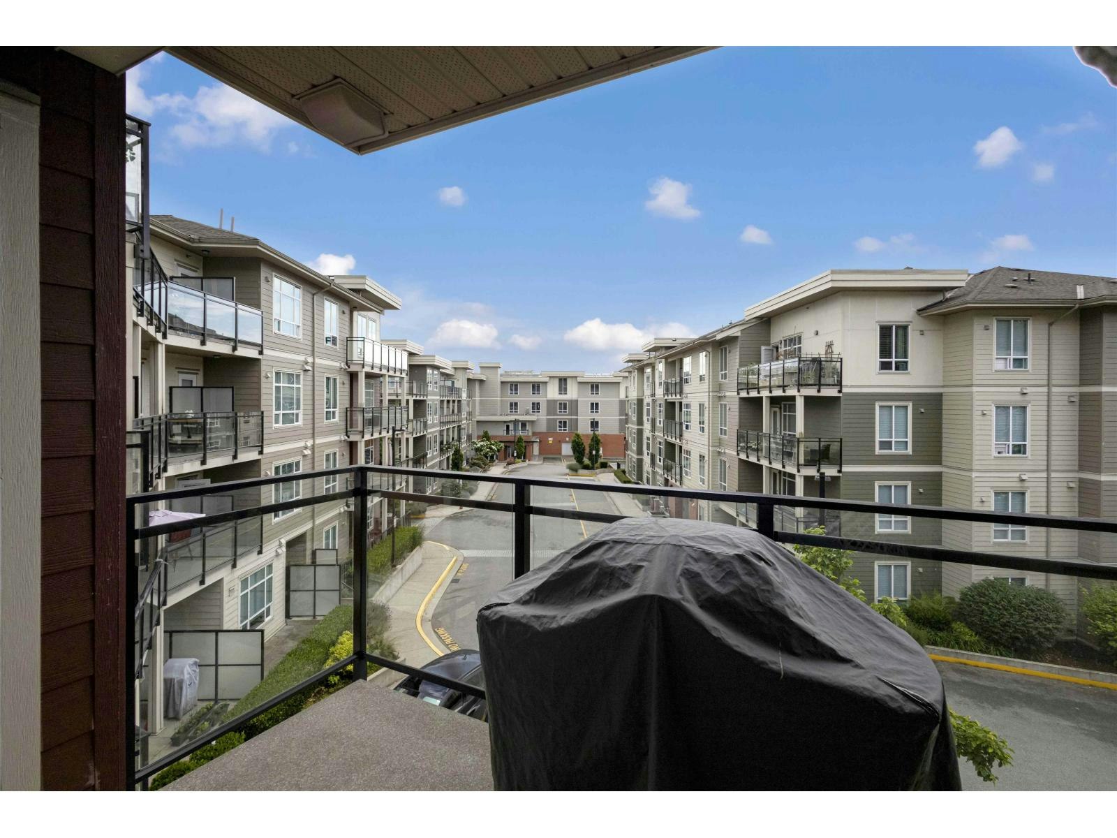 D301-20211 66 Avenue, Langley, BC, V2Y 0L4 - 14