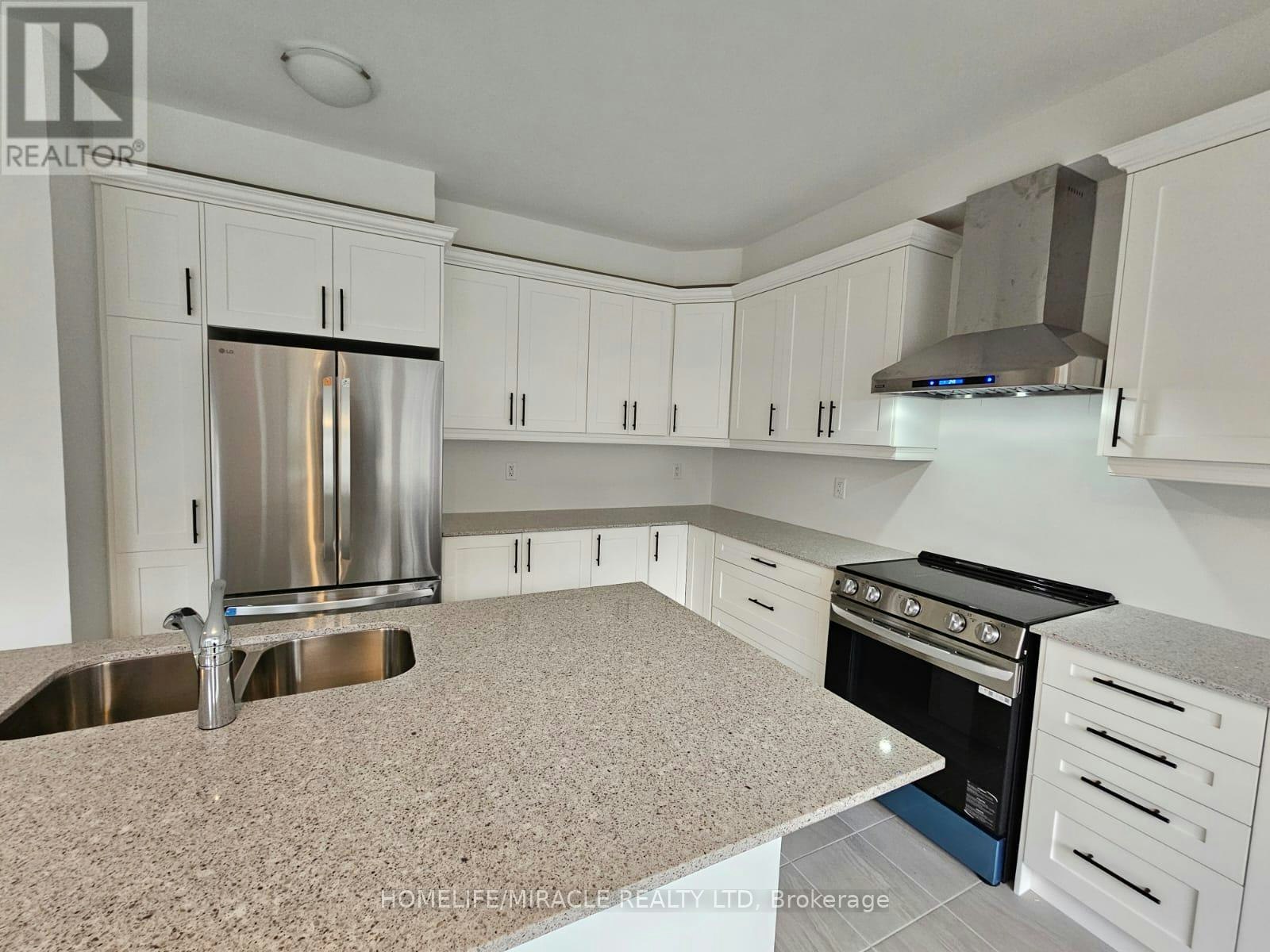 1869 Narcissus Gardens, Pickering, ON, L1X 2R2 - 3