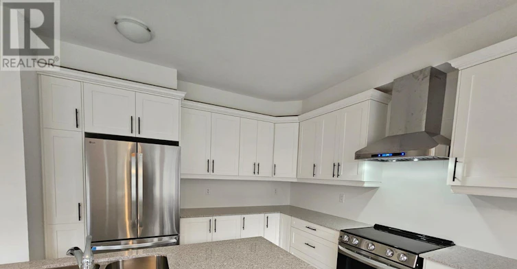 1869 Narcissus Gardens, Pickering, ON, L1X 2R2 - 3