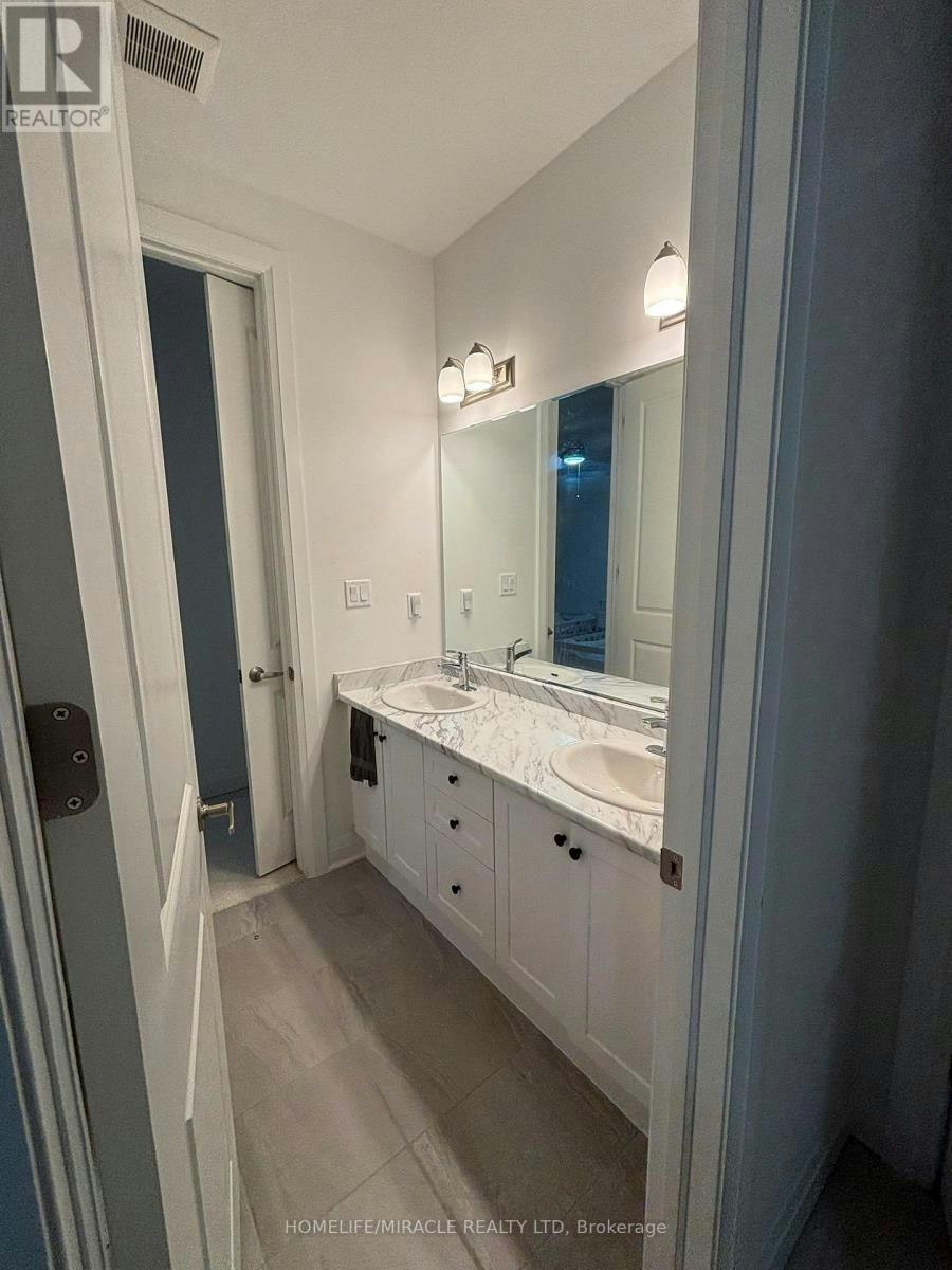 1869 Narcissus Gardens, Pickering, ON, L1X 2R2 - 22