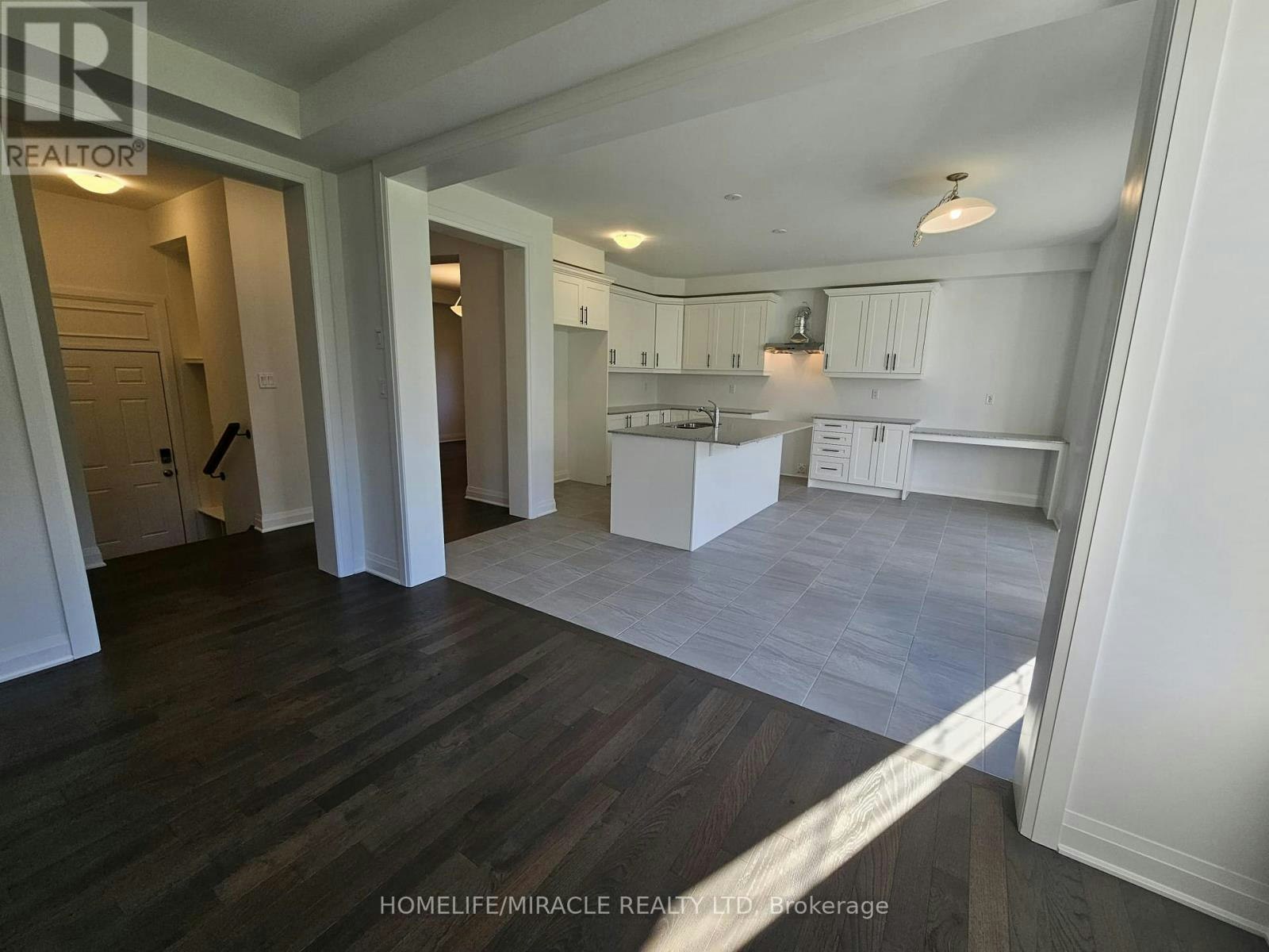 1869 Narcissus Gardens, Pickering, ON, L1X 2R2 - 16