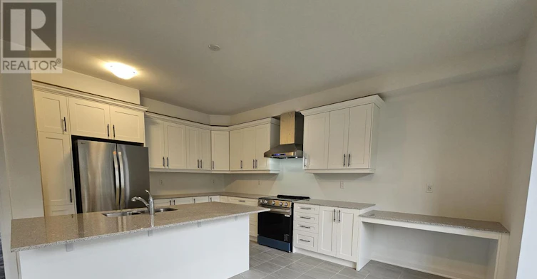 1869 Narcissus Gardens, Pickering, ON, L1X 2R2 - 4