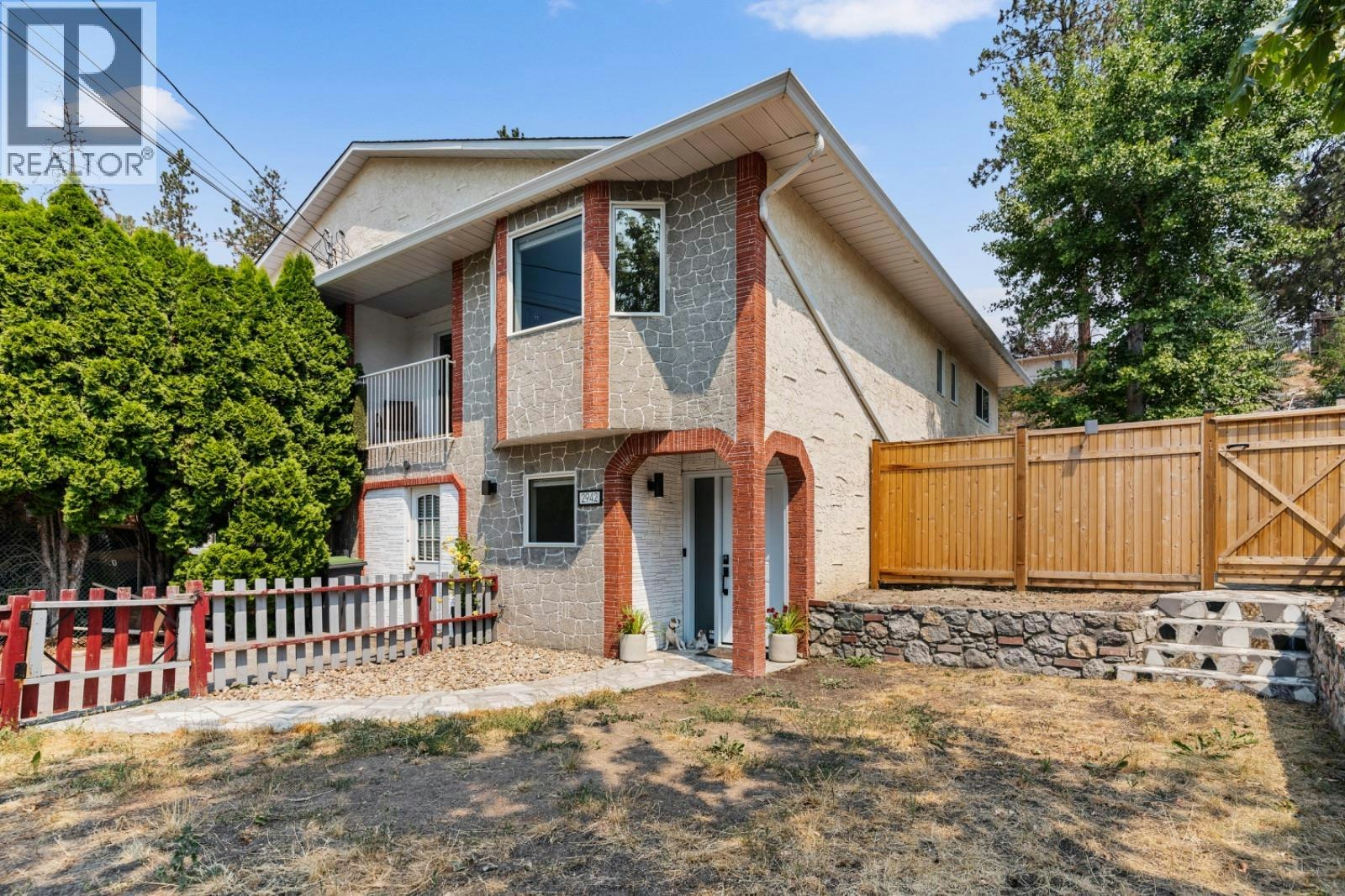 2942 Mcallister Road, West Kelowna, BC, V4T 1G8