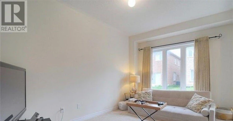 38 Banbridge Crescent, Brampton, ON, L6X 5L9 - 4