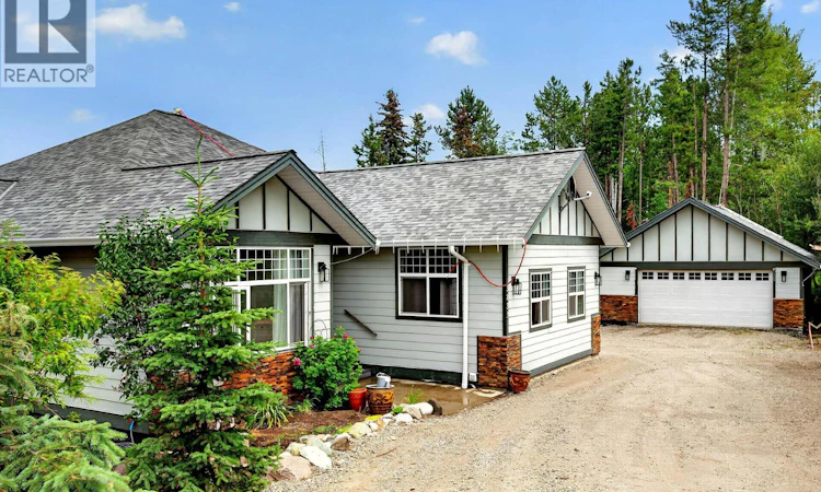 3833 Marmot Road