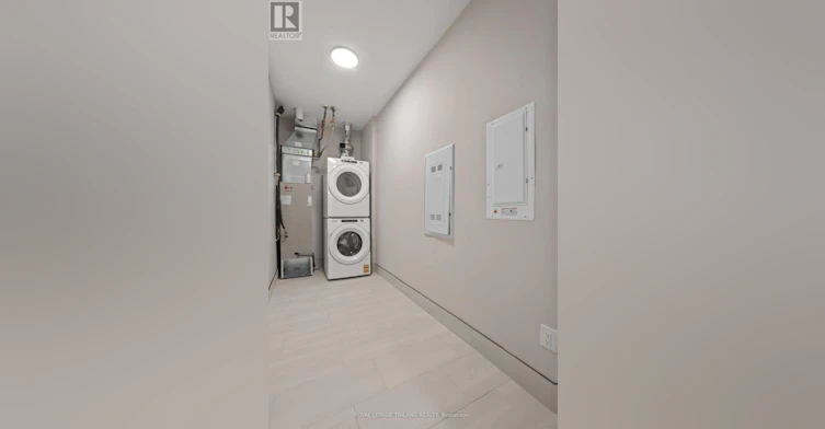 208-33318 Richmond Street, Lucan Biddulph, ON, N0M 2J0 - 13