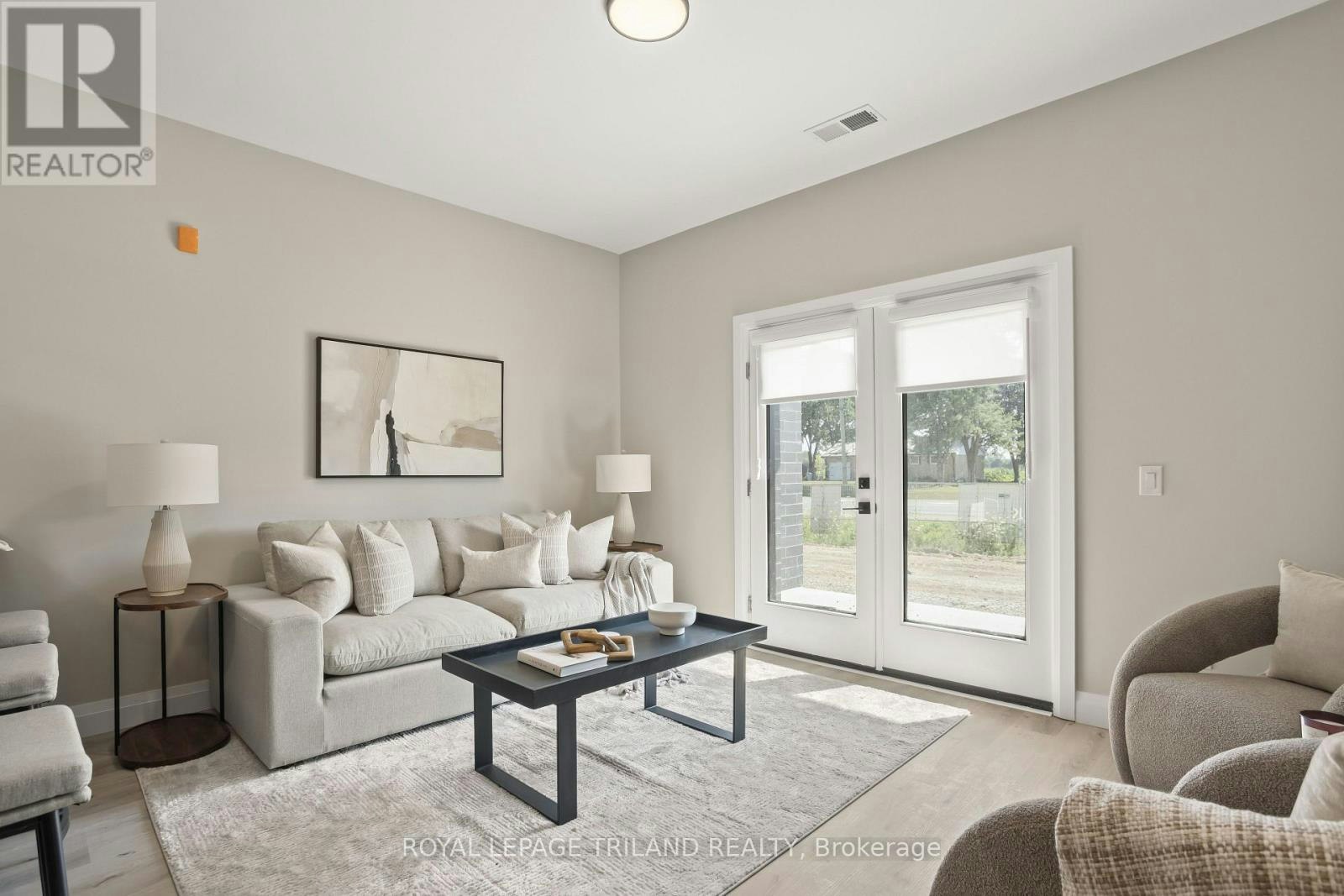 208-33318 Richmond Street, Lucan Biddulph, ON, N0M 2J0 - 6