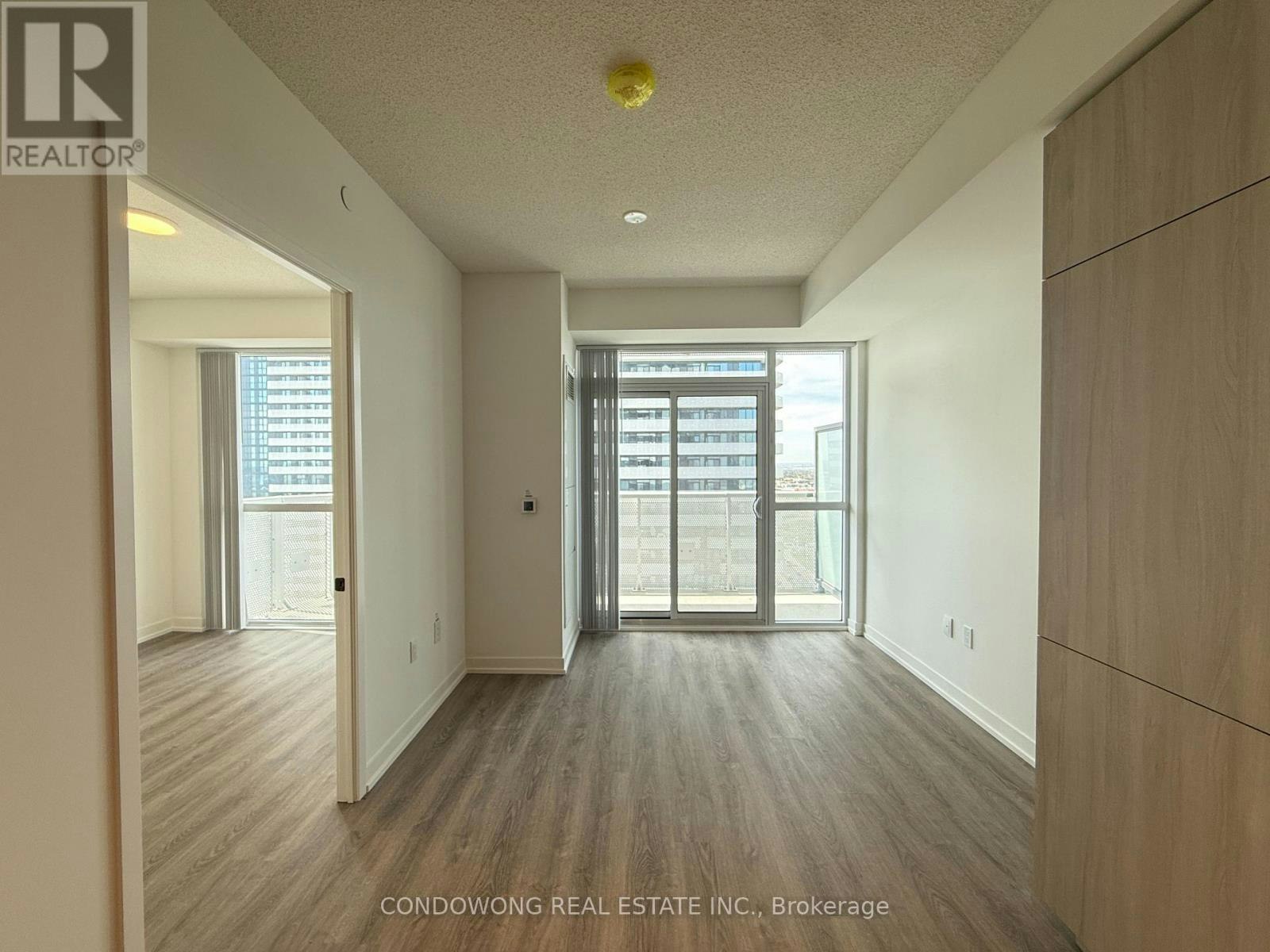 2015-8 Interchange Way, Vaughan, ON, L4K 0R2 - 2