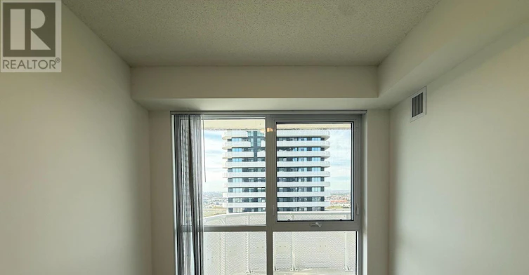 2015-8 Interchange Way, Vaughan, ON, L4K 0R2 - 5
