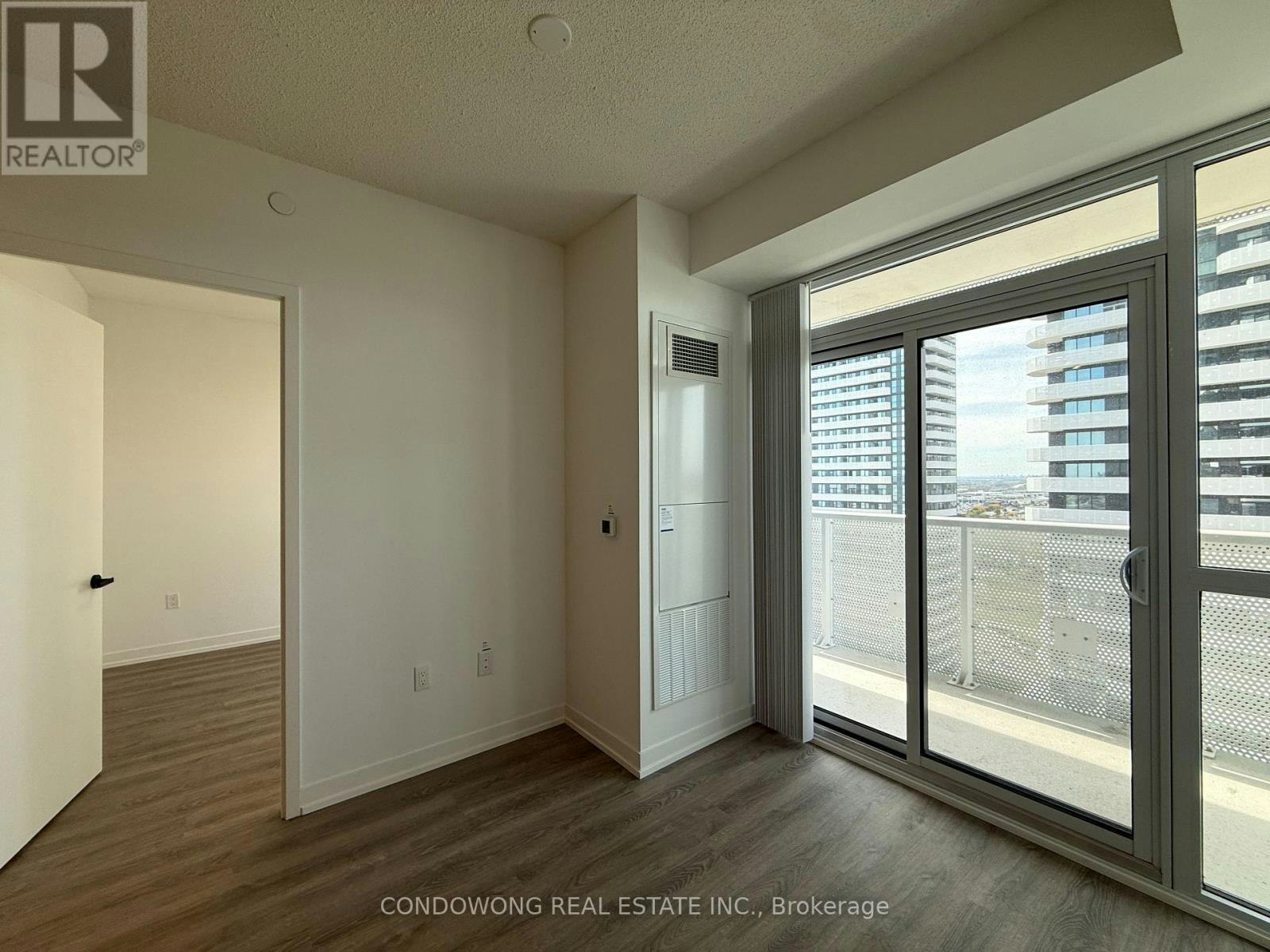2015-8 Interchange Way, Vaughan, ON, L4K 0R2 - 4