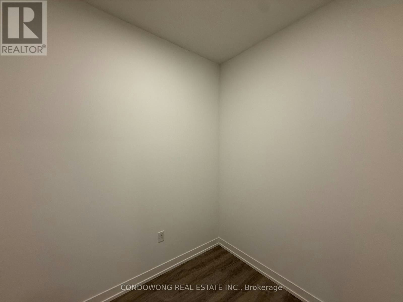 2015-8 Interchange Way, Vaughan, ON, L4K 0R2 - 8