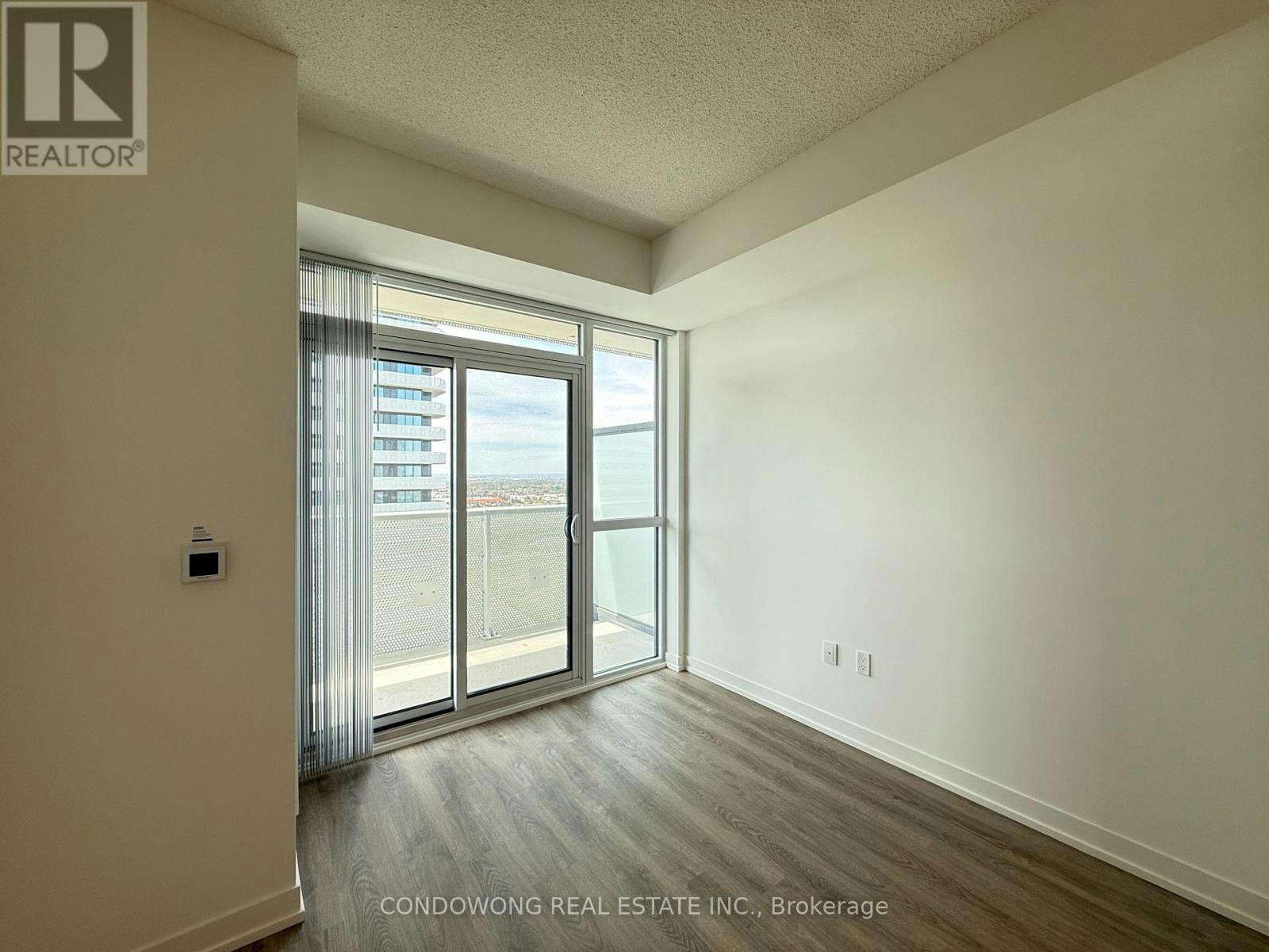 2015-8 Interchange Way, Vaughan, ON, L4K 0R2 - 3