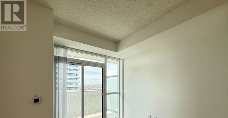 2015-8 Interchange Way, Vaughan, ON, L4K 0R2 - 3