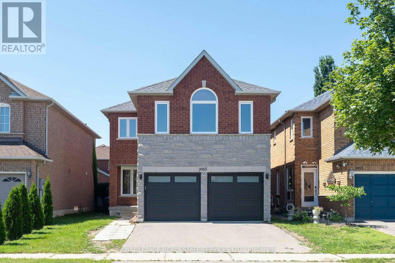 3955 Foxwood Avenue, Mississauga, ON, L5N 7V4
