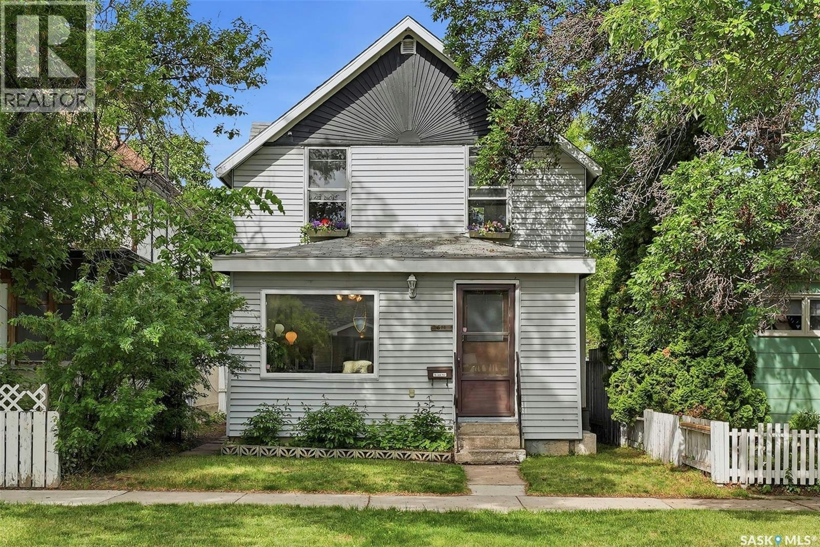 611 J Avenue S, Saskatoon, SK, S7M 2A9