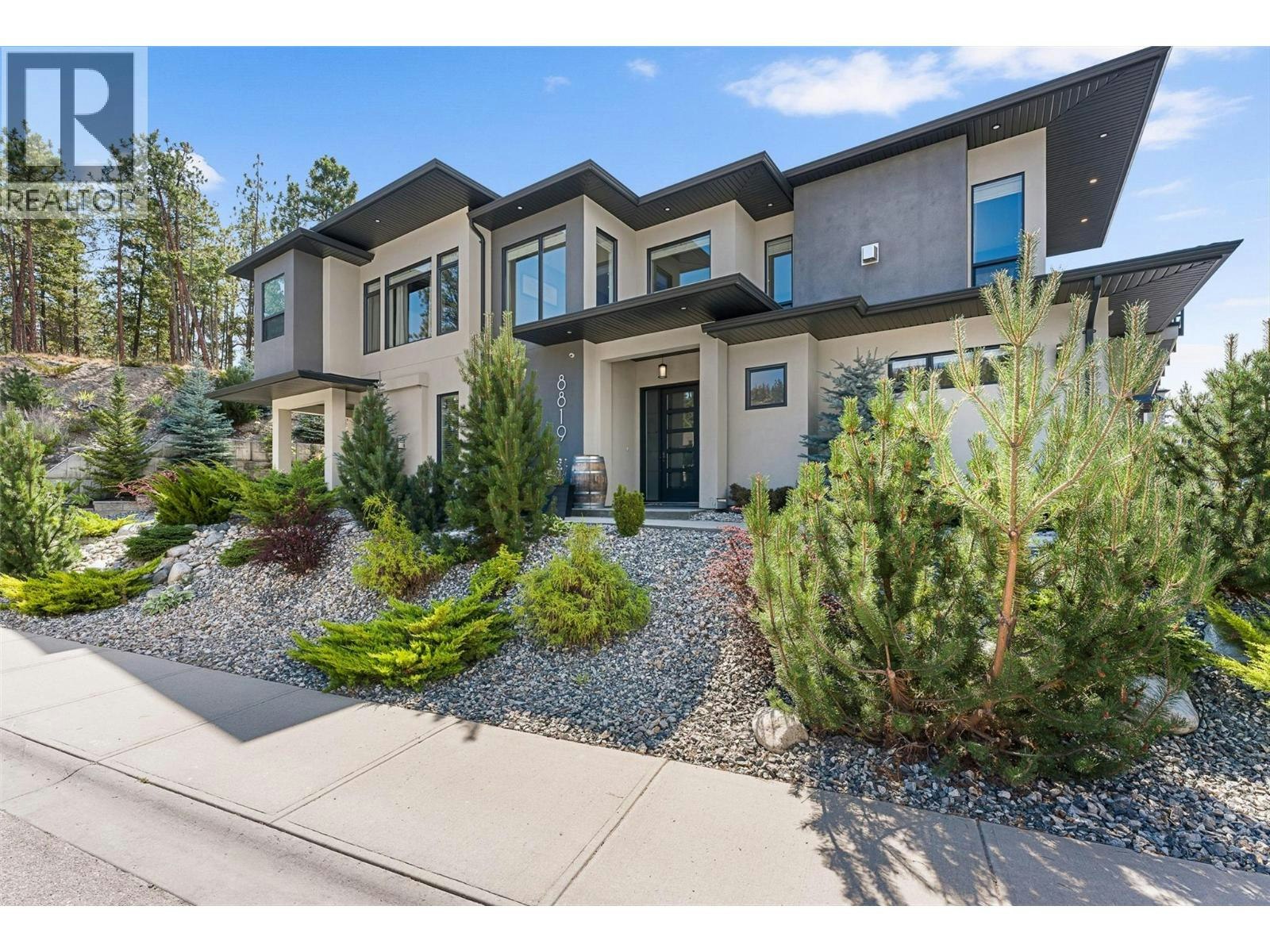 8819 Heritage Drive, Lake Country, BC, V4V 2W2