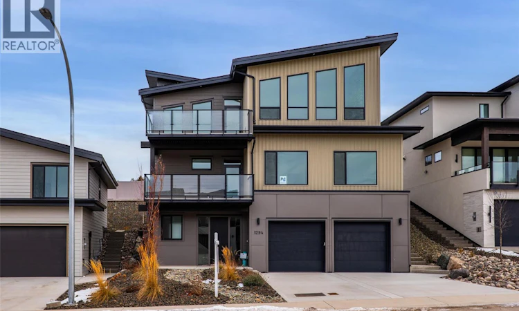 1294 Brechin Place