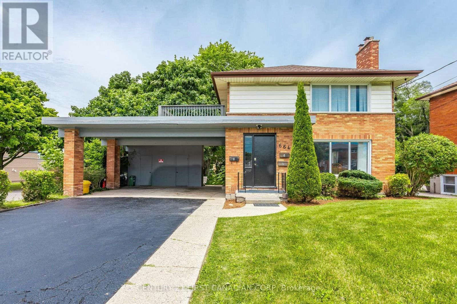 664 Cheapside Street, London, ON, N5Y 3Y2