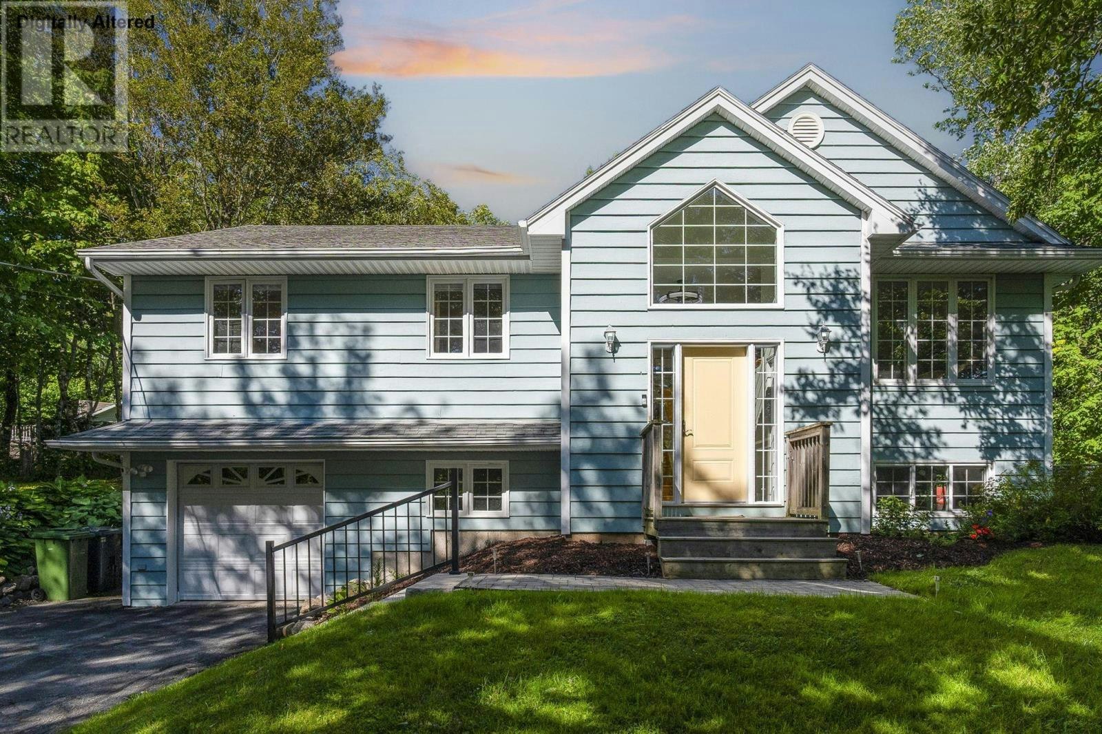 83 Bristol Avenue, Stillwater Lake, NS, B3Z 1E9