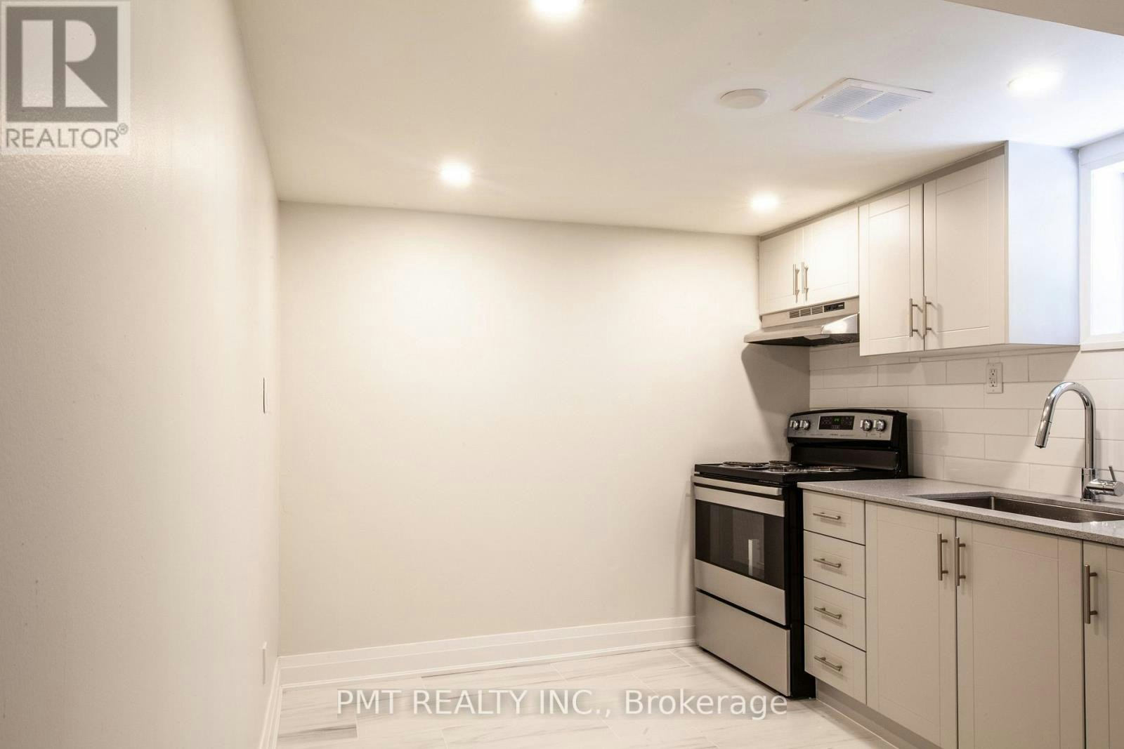 BASEMENT-34 Robindale Avenue, Toronto, ON, M8W 4A9 - 3