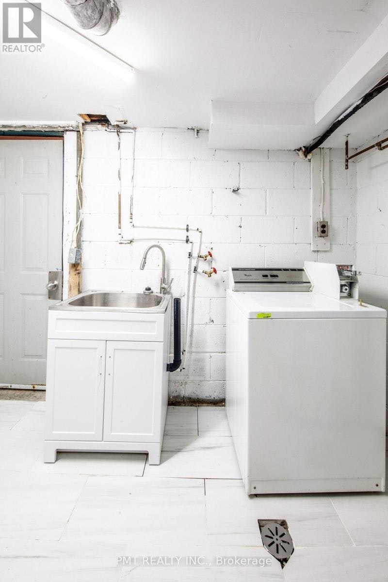 BASEMENT-34 Robindale Avenue, Toronto, ON, M8W 4A9 - 9