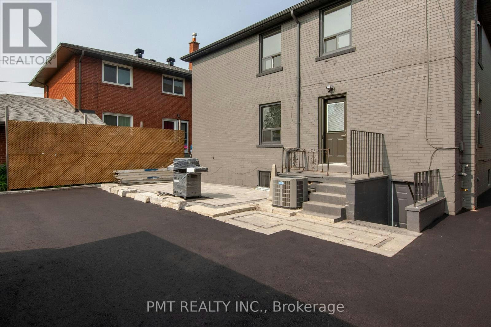 BASEMENT-34 Robindale Avenue, Toronto, ON, M8W 4A9 - 10