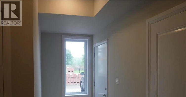 65 Progress Crescent, Kitchener, ON, N2R 0R7 - 4