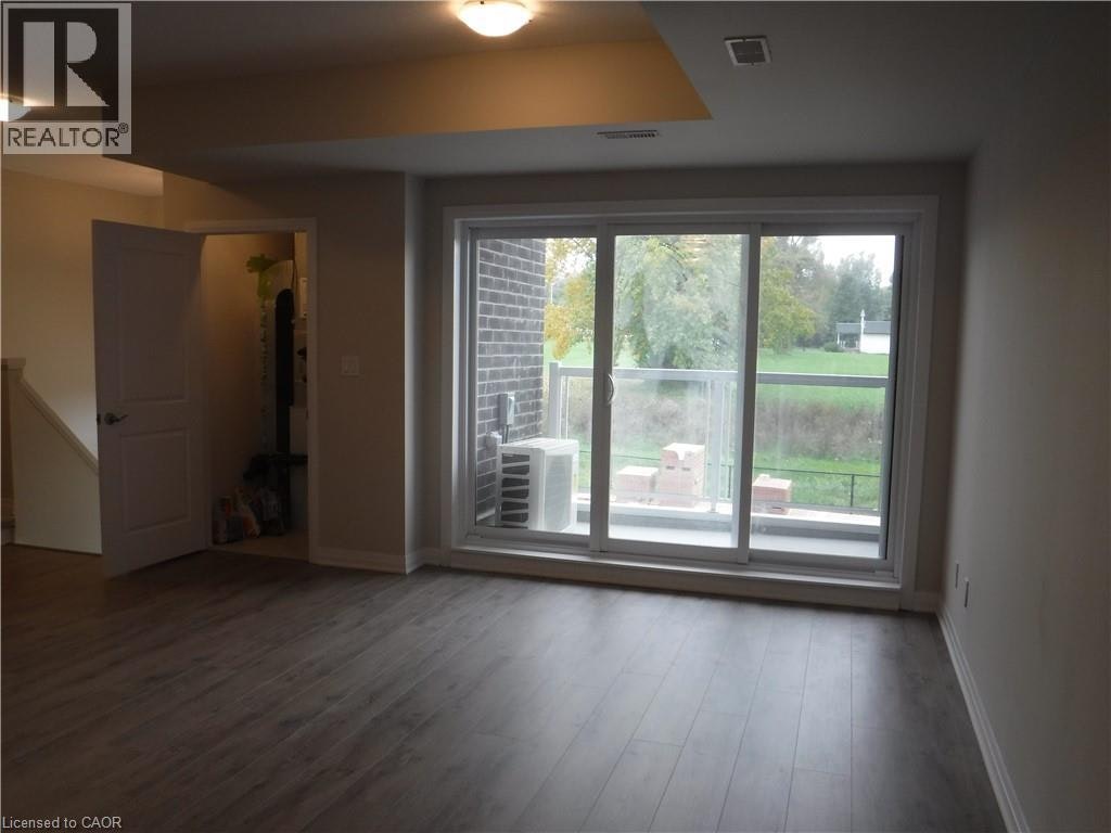 65 Progress Crescent, Kitchener, ON, N2R 0R7 - 5
