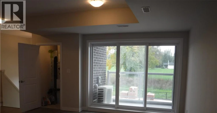 65 Progress Crescent, Kitchener, ON, N2R 0R7 - 5