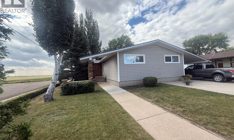 66 Kasper Crescent