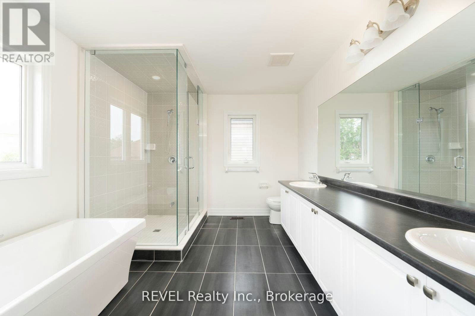4568 Lyons Parkway, Niagara Falls, ON, L2E 6S6 - 18