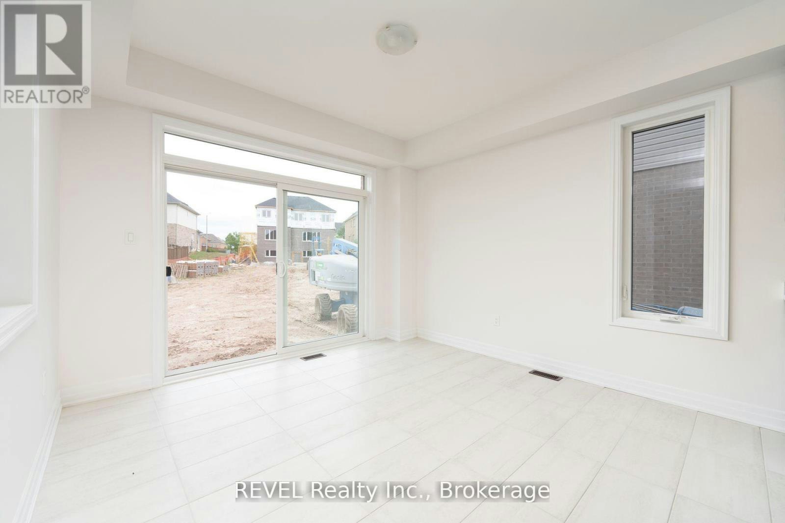 4568 Lyons Parkway, Niagara Falls, ON, L2E 6S6 - 11