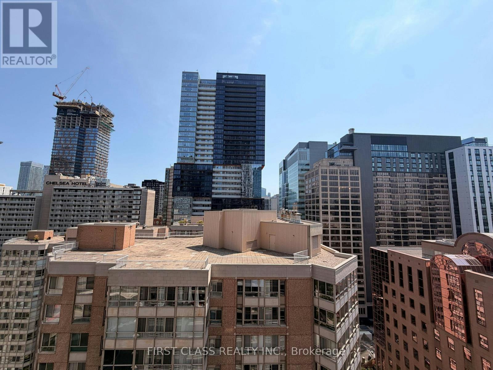 2107-761 Bay Street, Toronto, ON, M5G 2R2 - 7