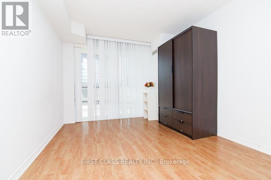 2107-761 Bay Street, Toronto, ON, M5G 2R2 - 18