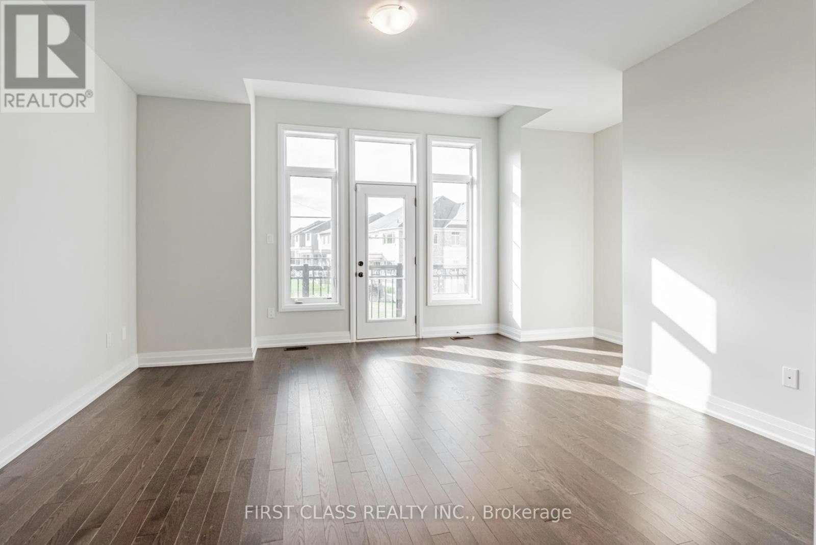 15 Kenneth Campbell Court, Aurora, ON, L4G 5Z4 - 23