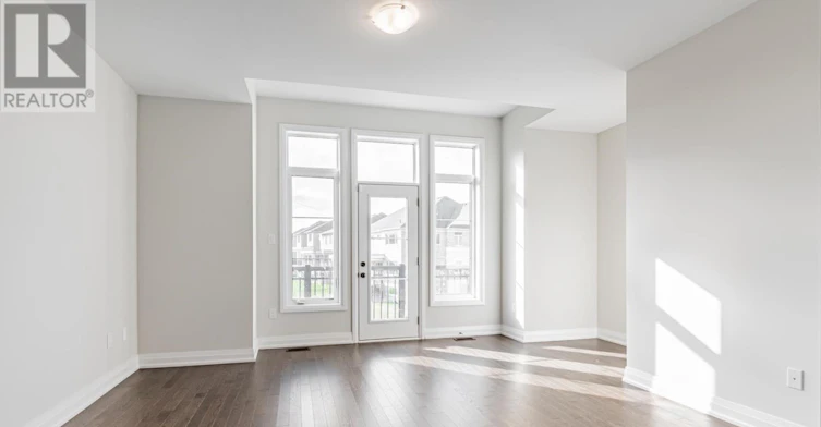 15 Kenneth Campbell Court, Aurora, ON, L4G 5Z4 - 23