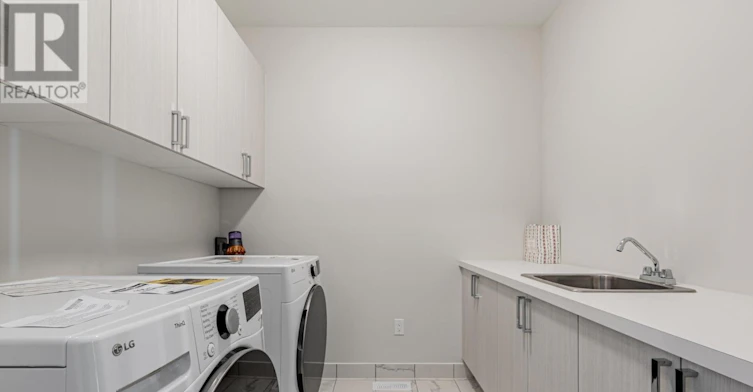 15 Kenneth Campbell Court, Aurora, ON, L4G 5Z4 - 33