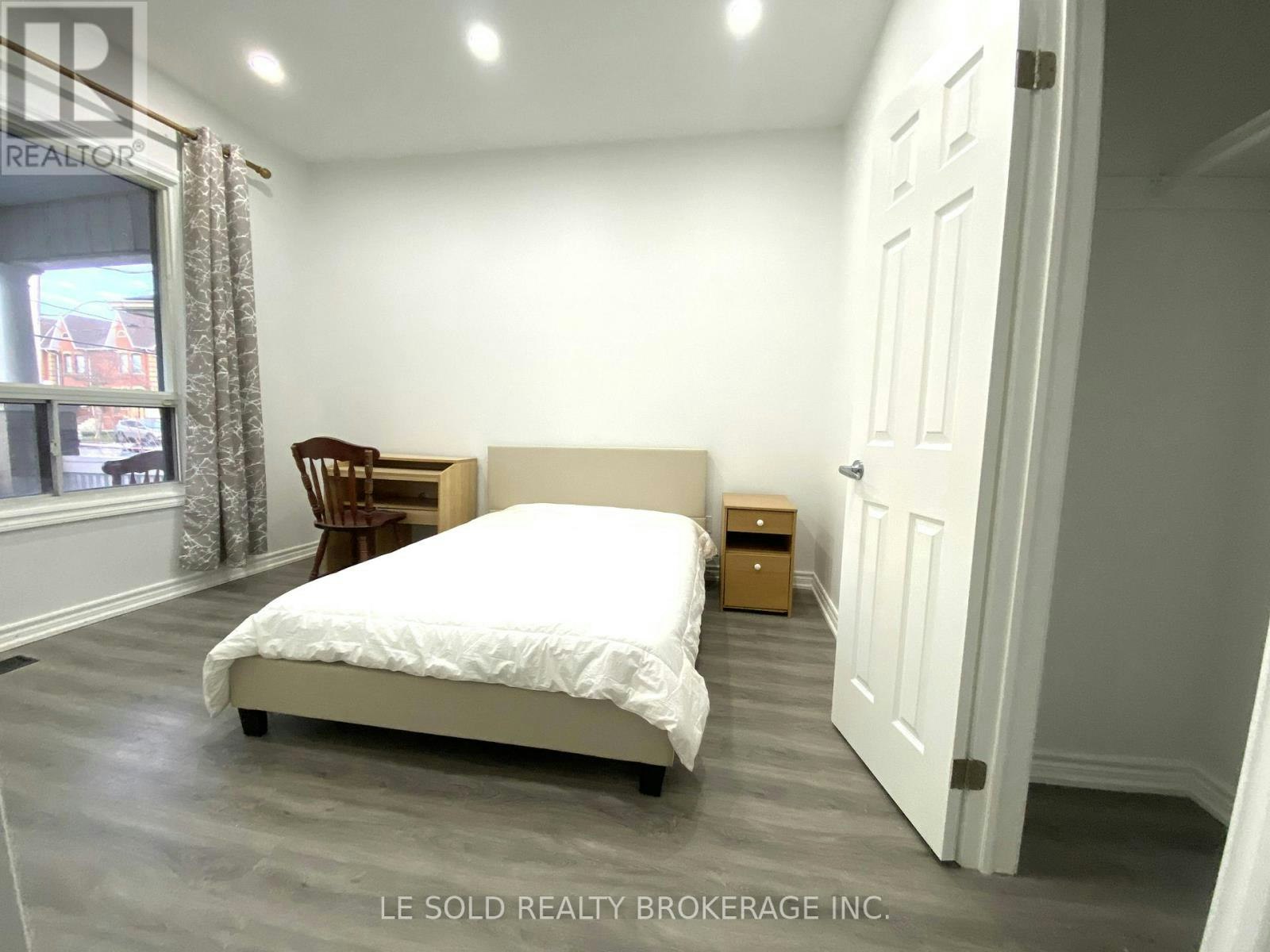 ROOM 103-81 Hallam Street, Toronto, ON, M6H 1W7 - 4