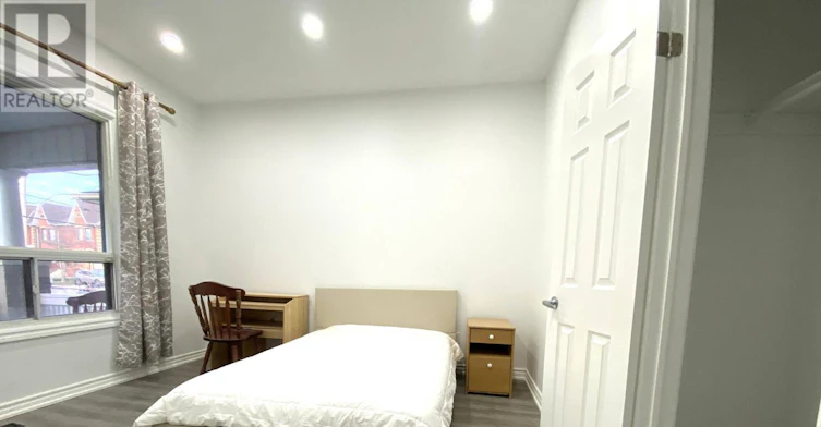 ROOM 103-81 Hallam Street, Toronto, ON, M6H 1W7 - 4